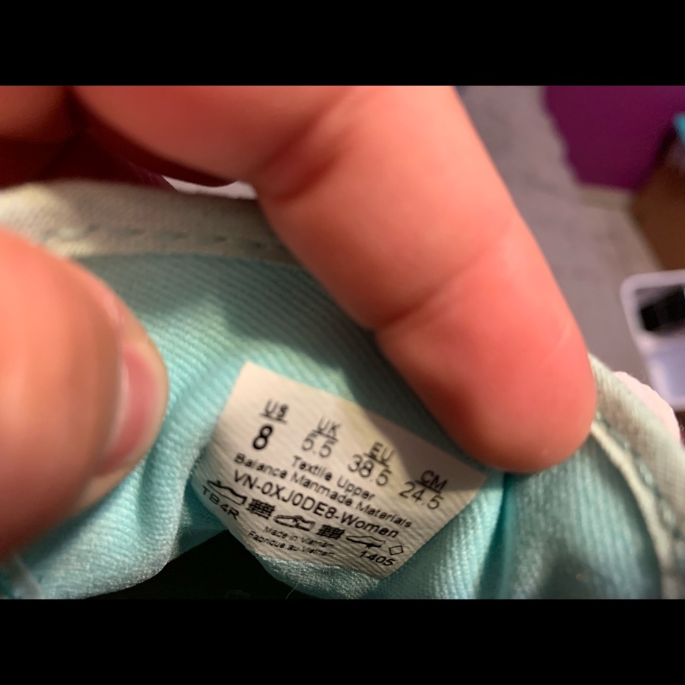 Woman’s vans - Picture 6 of 7